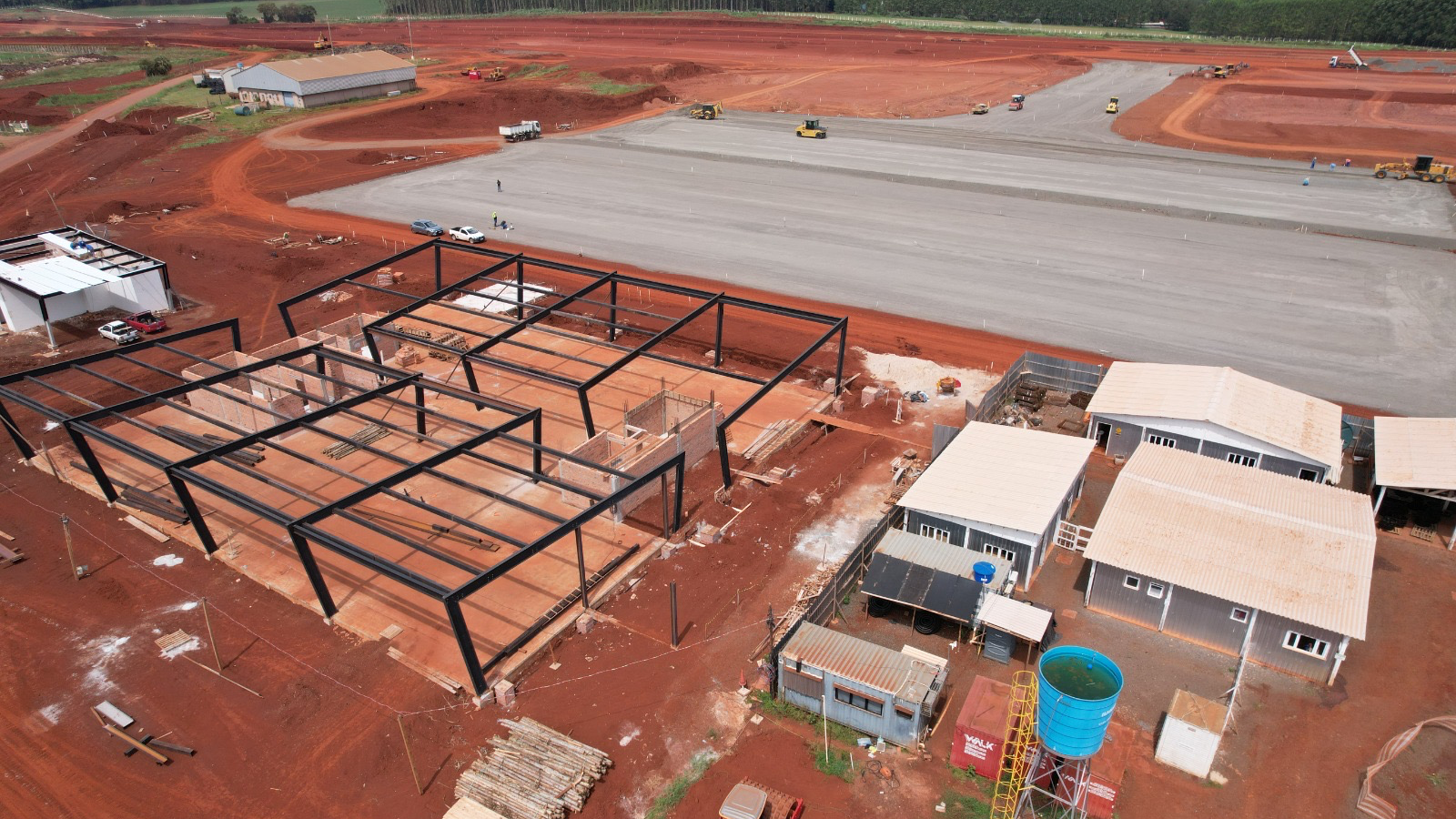 Aeroporto de Santa Rosa avança com obras na pista e no novo terminal de passageiros