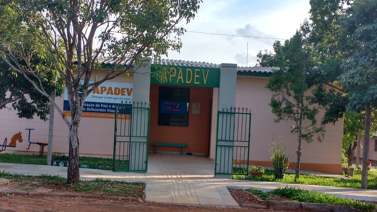 APADEV completa 30 anos ampliando inclusão e autonomia para pessoas com deficiência visual em Santa Rosa